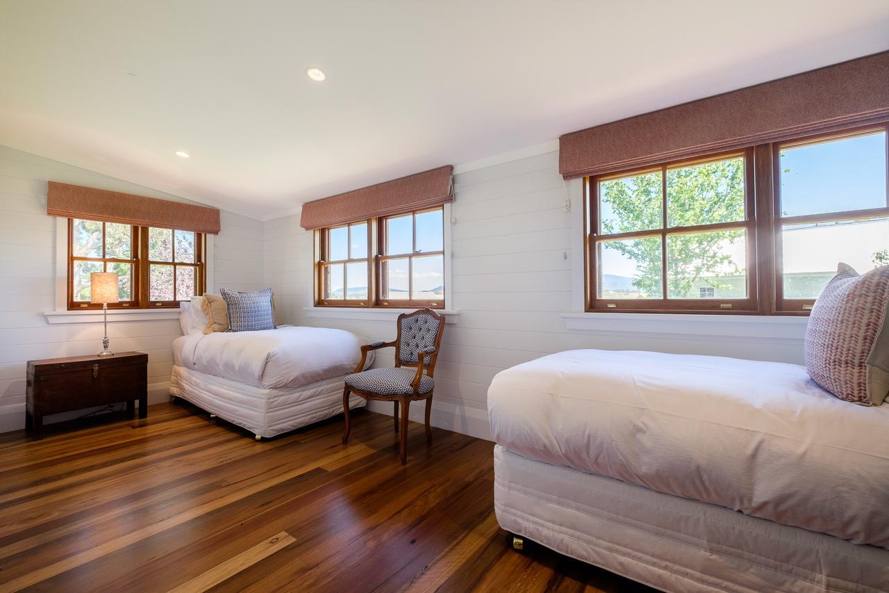 Hotel Goonoo Goonoo Station Tamworth Exterior foto A bedroom at the hotel
